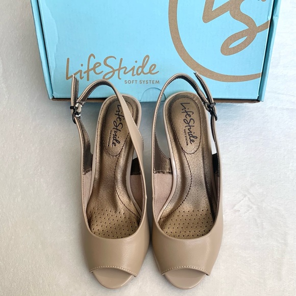 LifeStride Women's Teller Dress Sandal - Picture 2 of 7